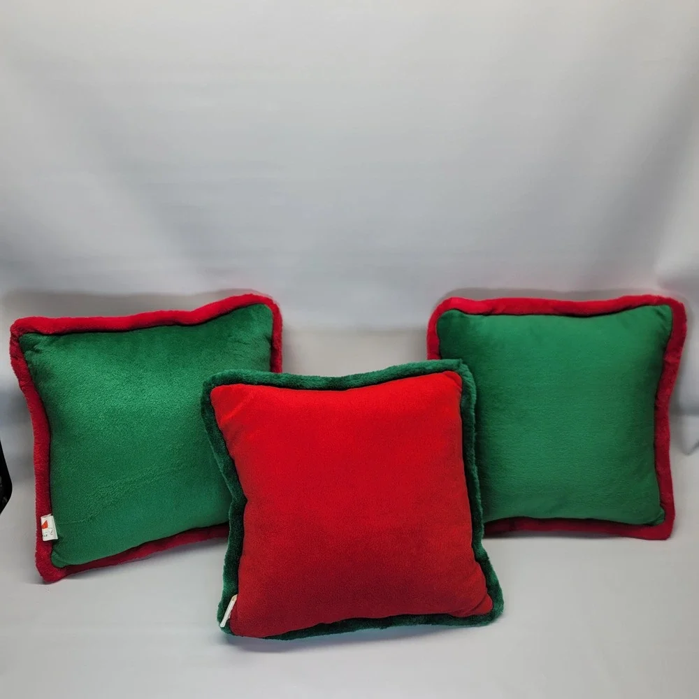 Three VTG 1998 Christmas Pillows T.w.i.e Poinsettia & Gold Ornament Red Bow‎ 12